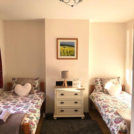 Coolfinn Cottage Баликасъл Екстериор снимка