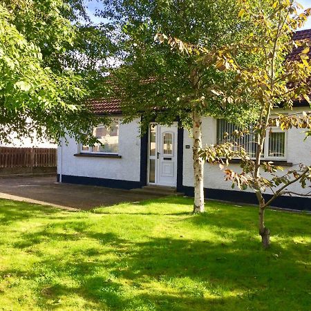Coolfinn Cottage Баликасъл Екстериор снимка